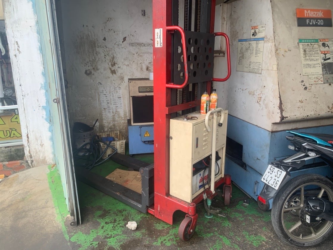 Hand palle truck